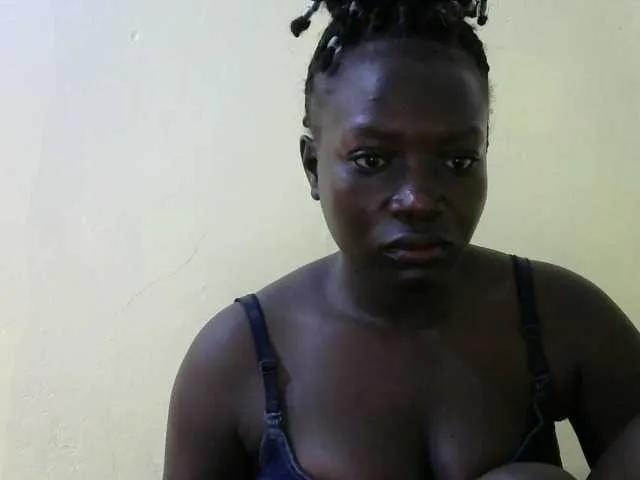 Hornybee2 — Freechat on BongaCams