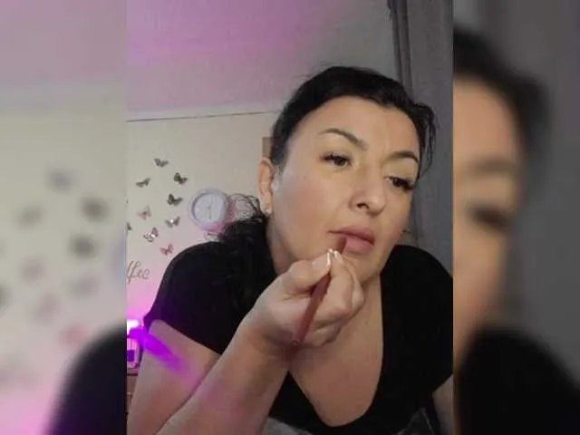 Offline Hotangel75 on BongaCams