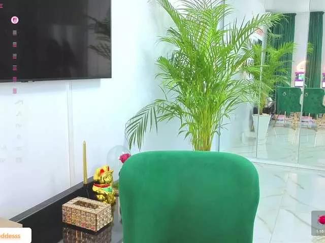 Freechat hotangelxxxim on BongaCams