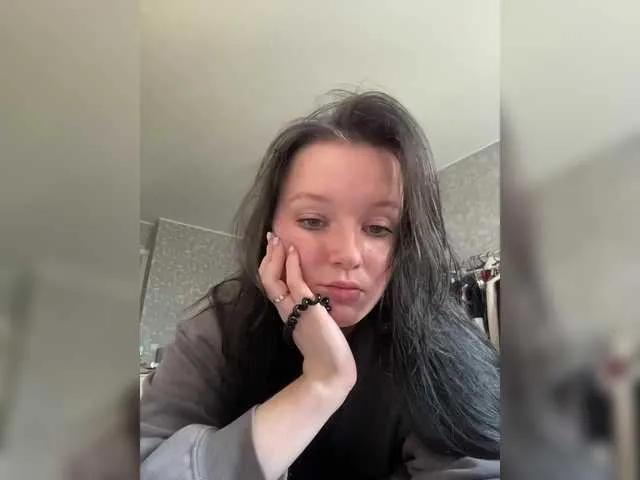 Offline Hotgirrrl on BongaCams