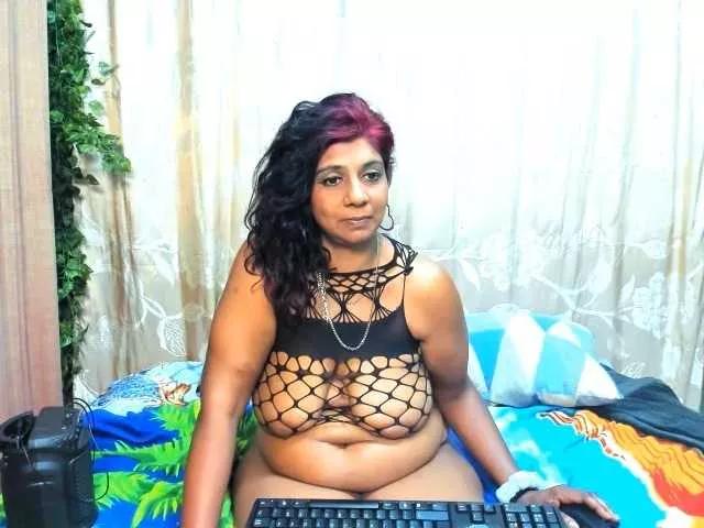 Freechat indianerotica69 on BongaCams