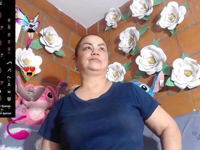 BongaCams IngritBitch is Freechat IngritBitch — I love breaking all boundaries with my point of view about how to approach intimacy and all that it brings! Ask me to do crazy role plays and shows, it turns me on to be challenged and for men to trust in my sexual and psychological skills..