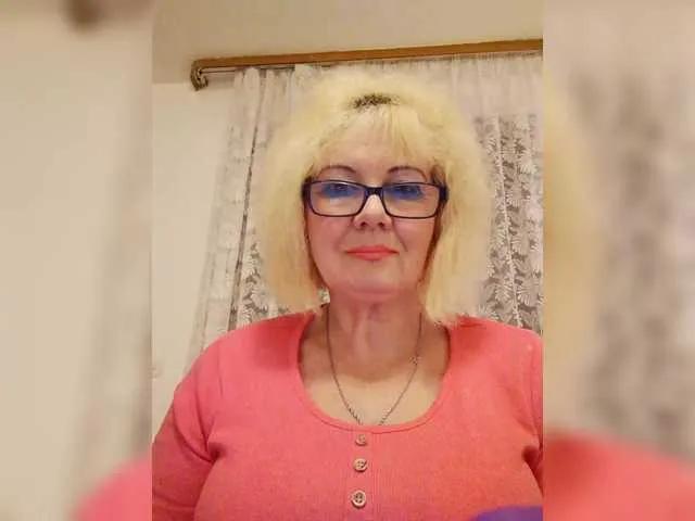 Offline KASANDRABOLOSHKA on BongaCams