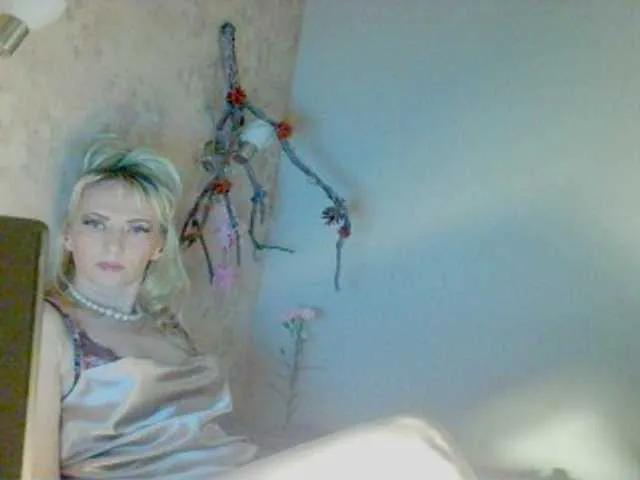 BongaCams KatrinExcite is Freechat KatrinExcite — I adore smart and passionate men, hot whisper in my ear, slight bites and tender kisses