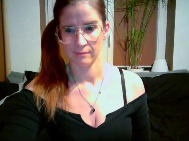 BongaCams KayaCute is Freechat KayaCute — The most i love long foreplay, facesitting, doggy, wear a sexy lingerie with a stockings and some high heels and of course your dirty mind