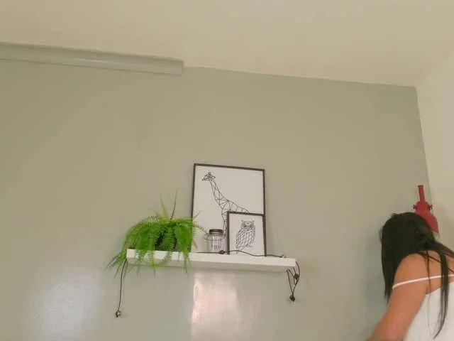 Offline Kendalmiller on BongaCams