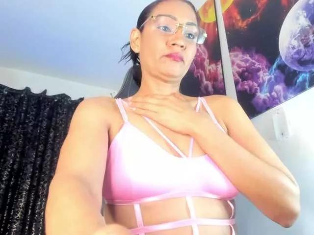 Freechat lazzy-blake on BongaCams