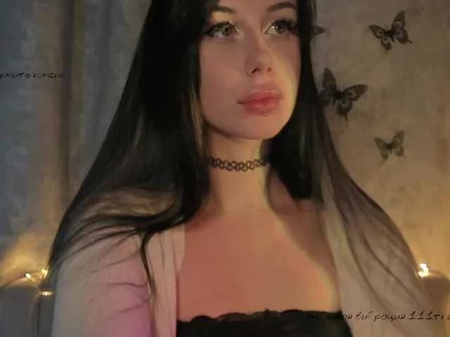 Offline lenaaddiction on BongaCams