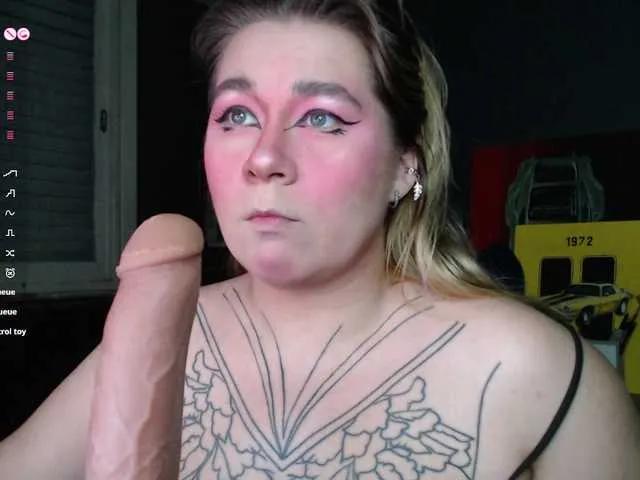 Freechat Lilye on BongaCams