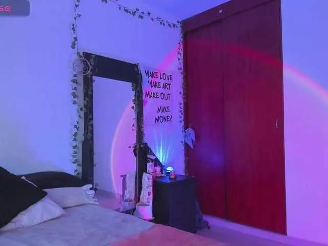 Freechat littlekayla on BongaCams