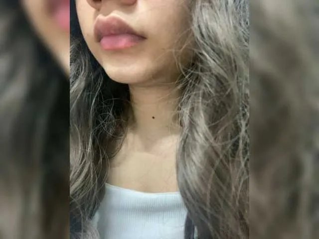 Freechat Lovefeetnude-1 on BongaCams