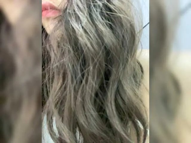 Freechat Lovefeetnude-1 on BongaCams