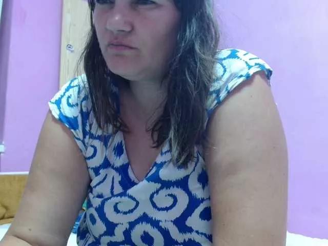 Offline Luci22 on BongaCams