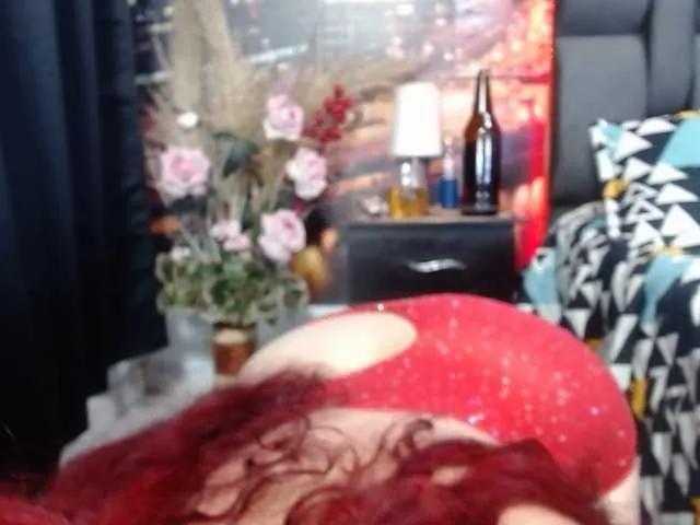 Offline Lucy-mature on BongaCams