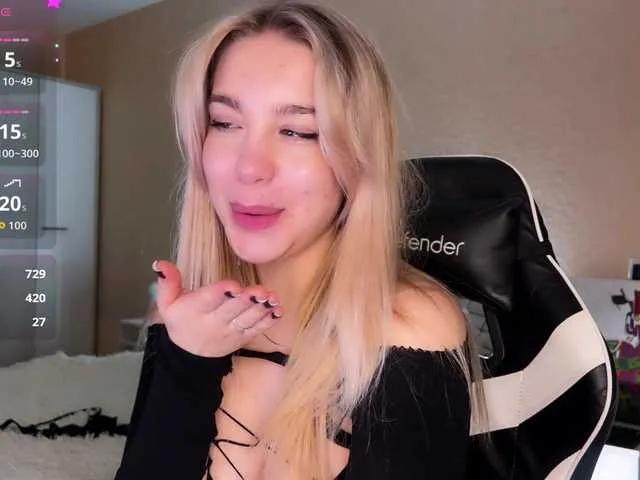 BongaCams maksisisia is Freechat maksisisia — "I'm excited by emotion and passion. I appreciate moments when I can feel connected to a person.'