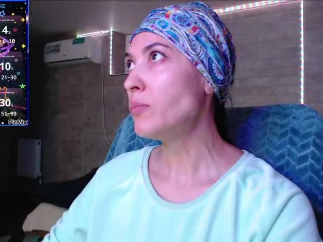 Freechat Marina4Love on BongaCams