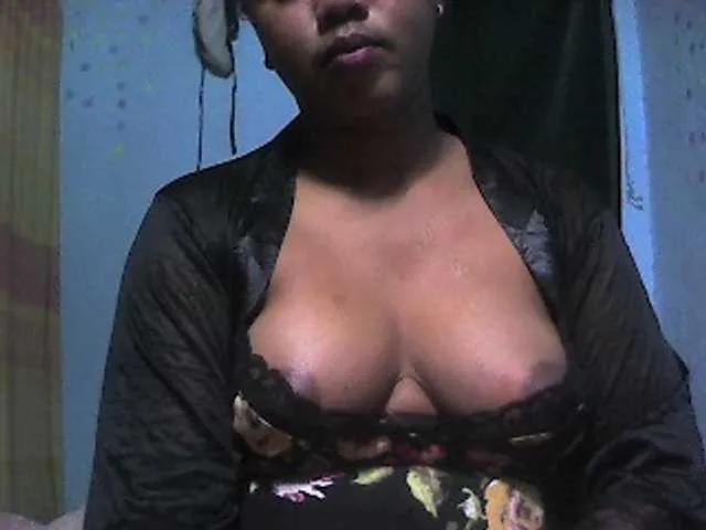 Freechat Meizou12 on BongaCams