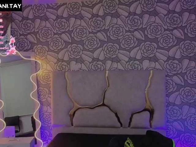 Freechat Mellani-tay on BongaCams