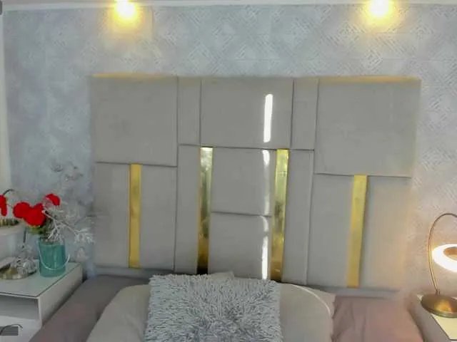 Freechat MilaSaenz on BongaCams