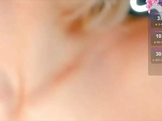 Offline milli-sunrise on BongaCams