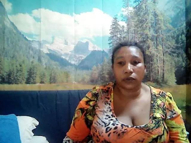 Freechat mysticeboney on BongaCams