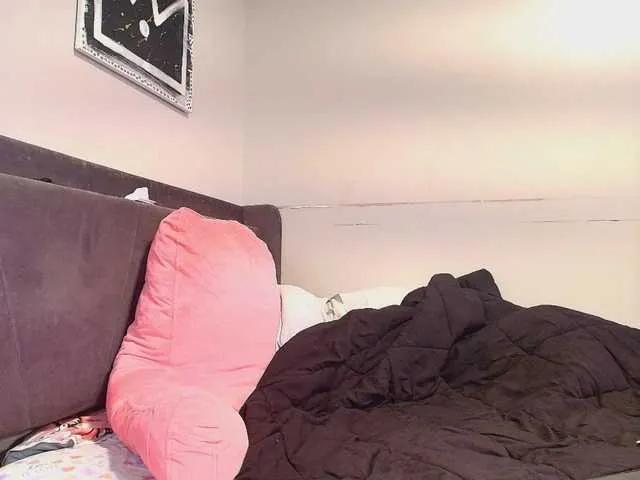 Freechat Naomiruty on BongaCams