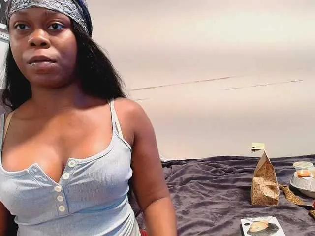 Freechat Naomiruty on BongaCams