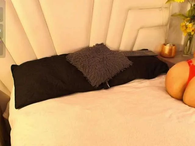 Offline Nessa2905 on BongaCams