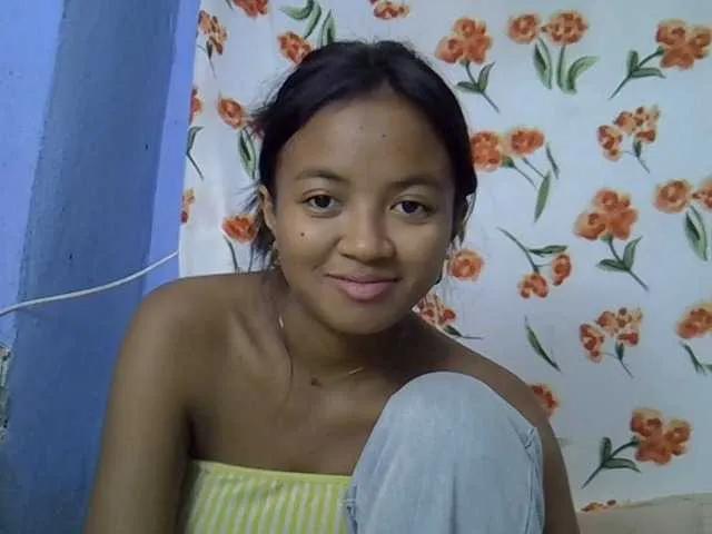 Nickylouama — Freechat on BongaCams