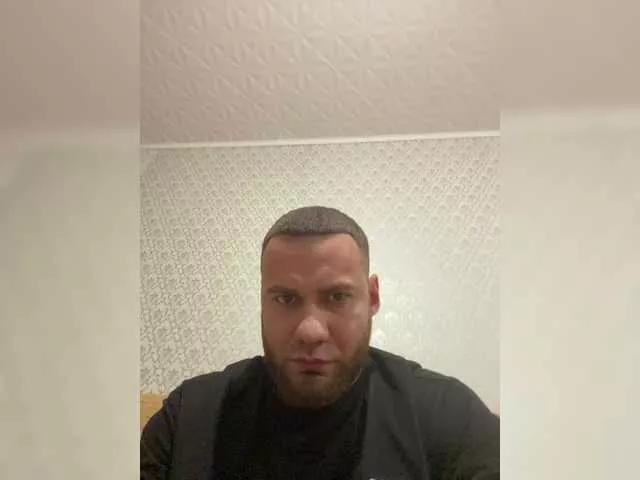 Freechat No-Face-Guy on BongaCams