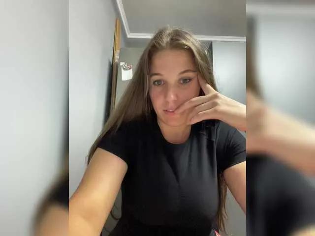 Freechat Potifays on BongaCams