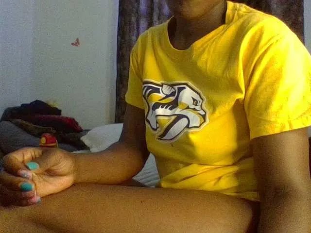 Freechat QueenJacky on BongaCams