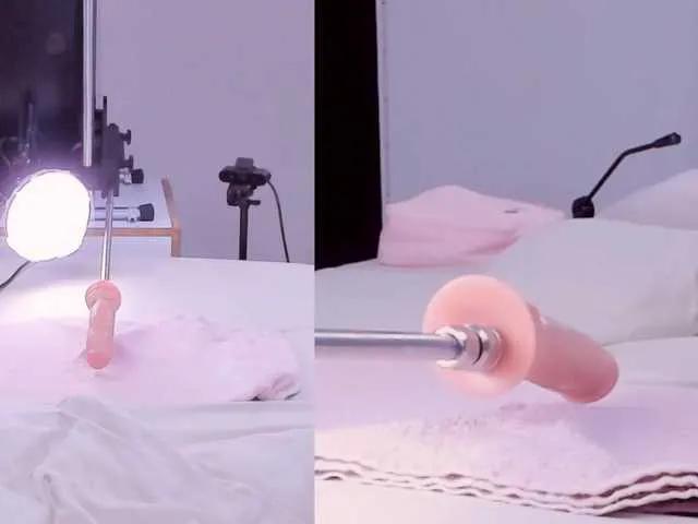 Freechat Riley-Sweet on BongaCams