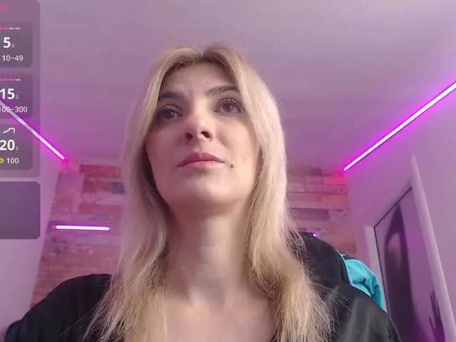 Freechat RileyLanna on BongaCams