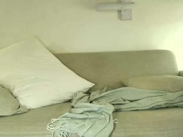 BongaCams RozyBlack is Freechat RozyBlack — Smart men, great humor and respectfullness toward women