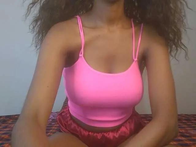 Freechat snowfox254 on BongaCams