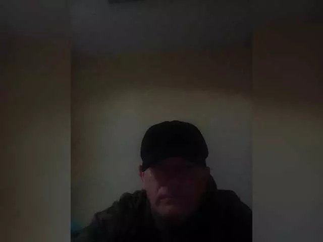 Offline solder-3 on BongaCams