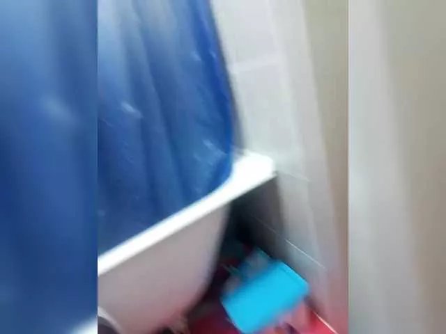 Offline solder-3 on BongaCams