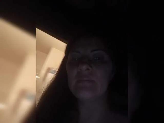 Offline SonyaManya on BongaCams