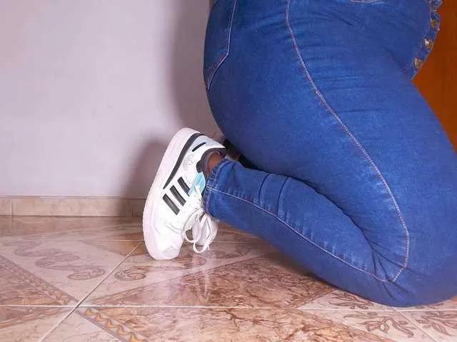 Freechat ssusy-ebony on BongaCams