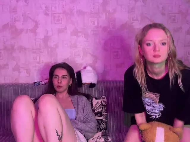 Offline Sweety-couple on BongaCams