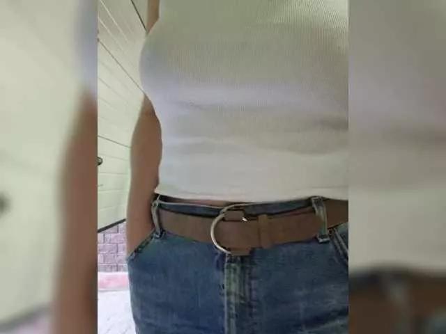 Offline Swit777 on BongaCams