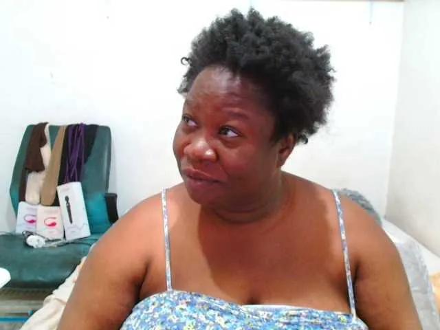 Offline TRUEBELLA on BongaCams