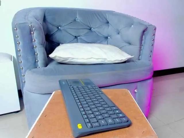 Freechat ValkiriaContee on BongaCams