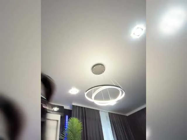 Freechat Vero19nika on BongaCams