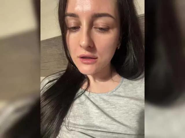 Viksi66 on BongaCams