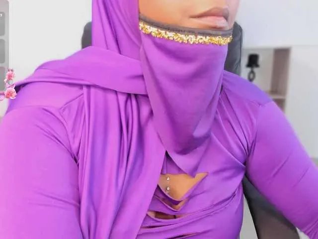 Offline Wife-jasmine on BongaCams