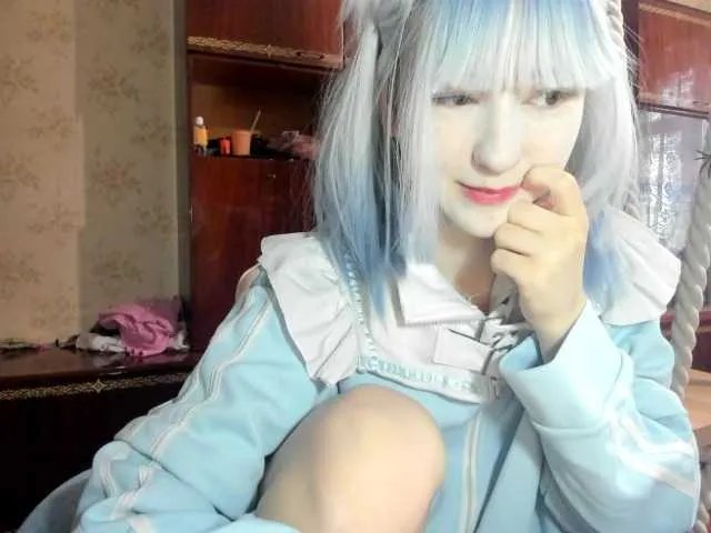 Offline yoonhee-kiss on BongaCams
