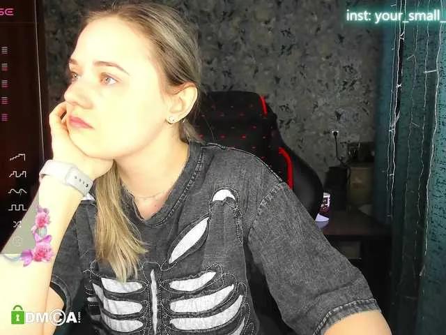 your-small-bunny on BongaCams