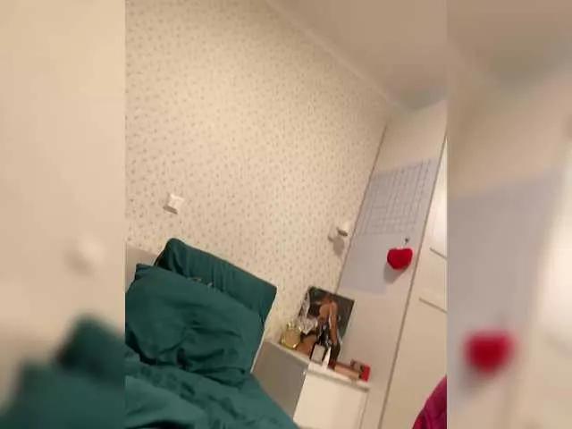 Freechat YuGoVi on BongaCams